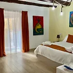 \'A Room De\' Scugnizzi